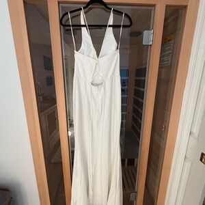 Elegant White Maxi Dress
